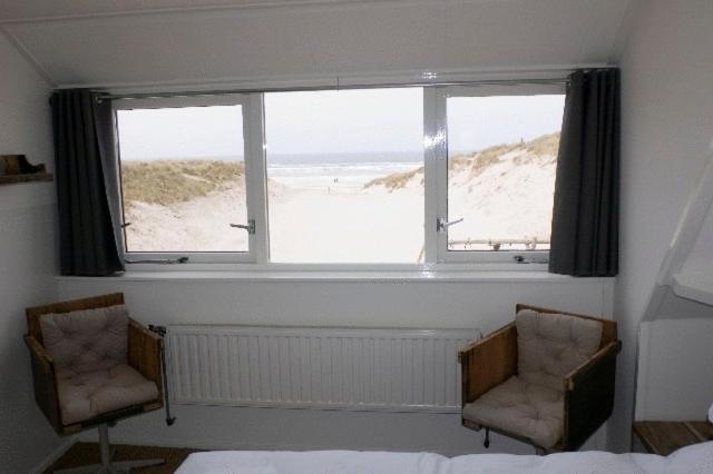 Strandhotel Terschelling B&B Formerum Eksteriør billede