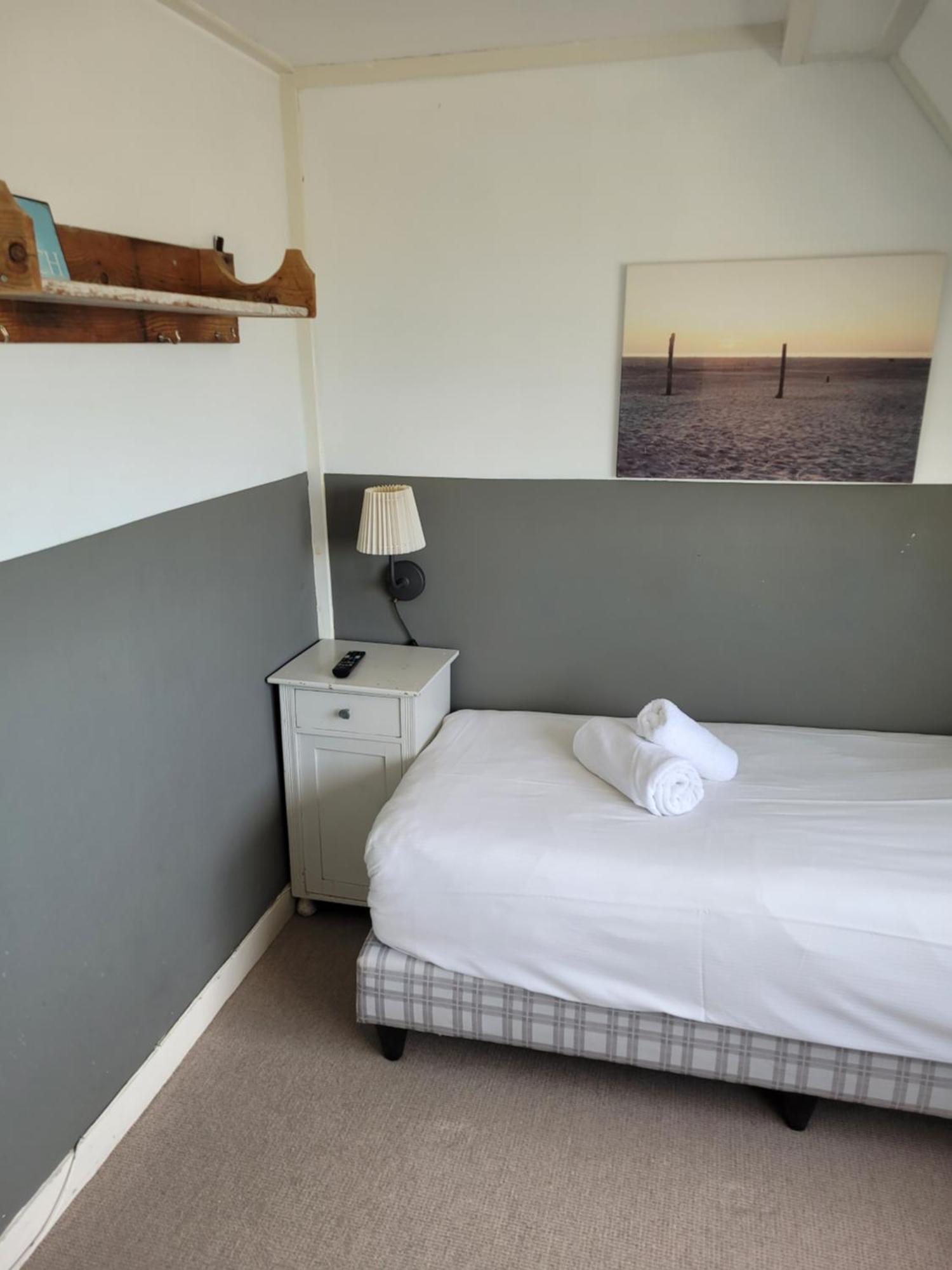 Strandhotel Terschelling B&B Formerum Eksteriør billede