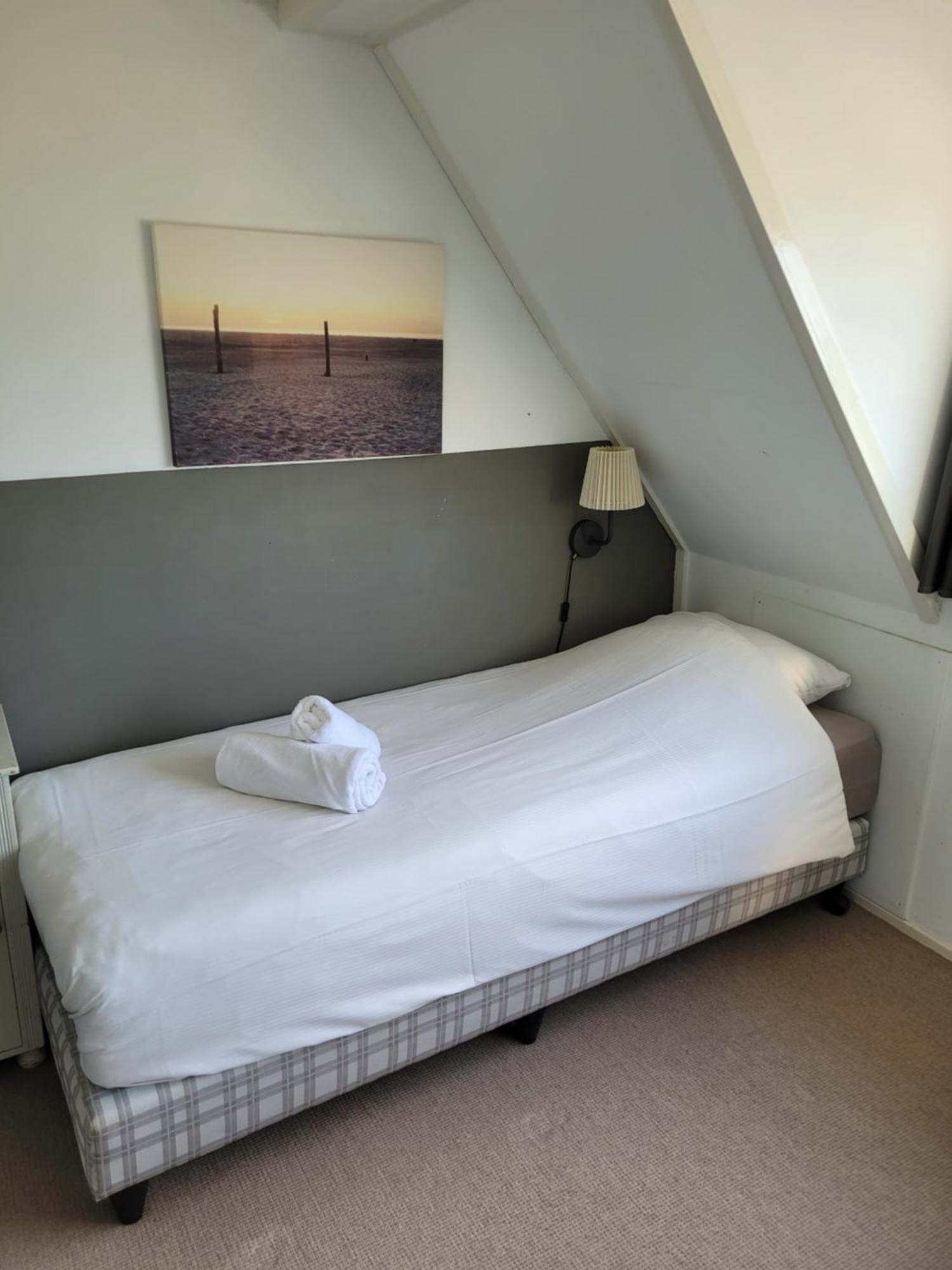 Strandhotel Terschelling B&B Formerum Eksteriør billede